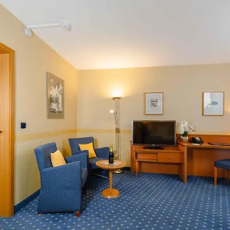 Plaza Koeln Hotel