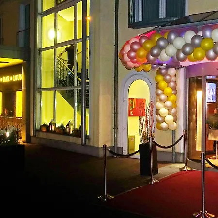 Plaza Koeln Отель