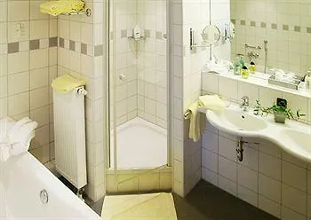 Plaza Koeln Hotel 4*