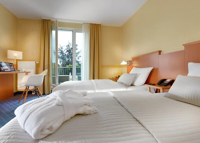 Plaza Koeln פולהיים