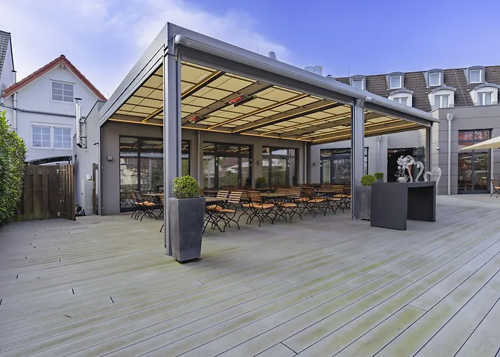 Plaza Koeln Hotel 4*